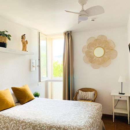 Habitacion Centrica Con Aire Acondicionado Bano Privado Nevera Cadaques Luaran gambar