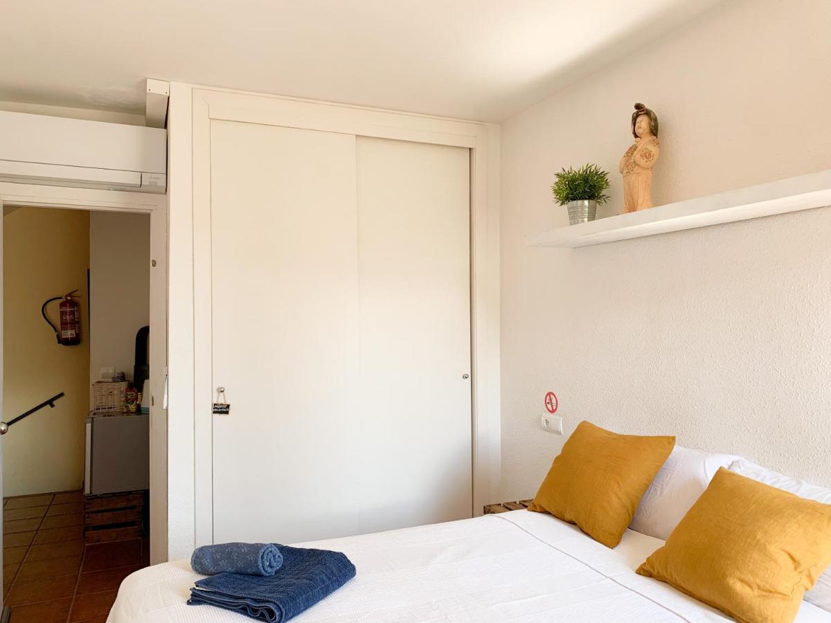 Habitacion Centrica Con Aire Acondicionado Bano Privado Nevera Cadaques Luaran gambar